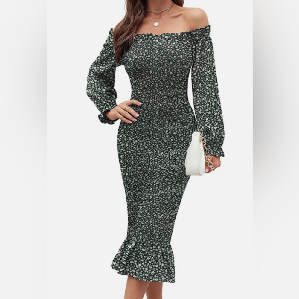 Darin Mathew’s smocked body con dress